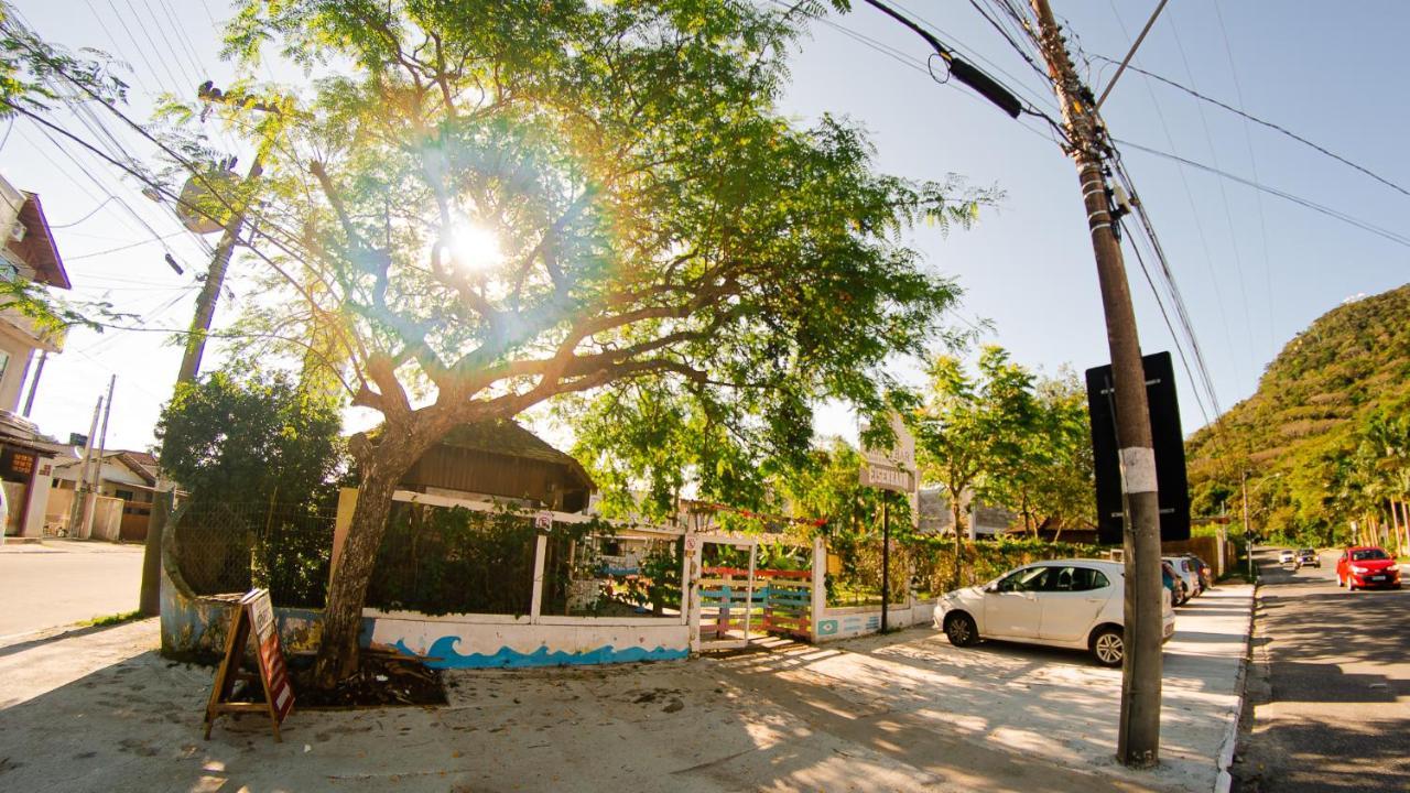 Hostel Barra Bar Balneário Camboriú Екстериор снимка
