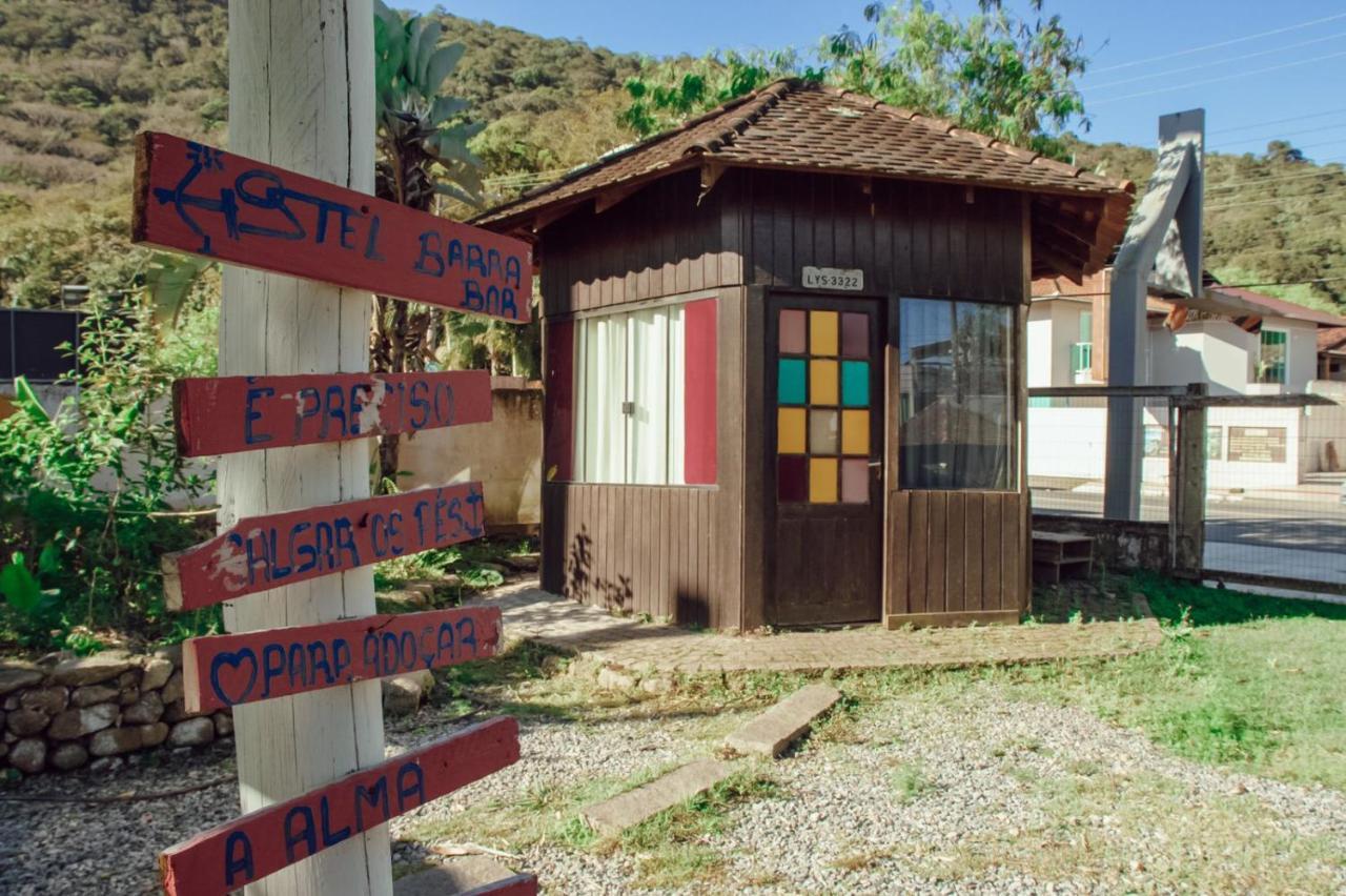 Hostel Barra Bar Balneário Camboriú Екстериор снимка