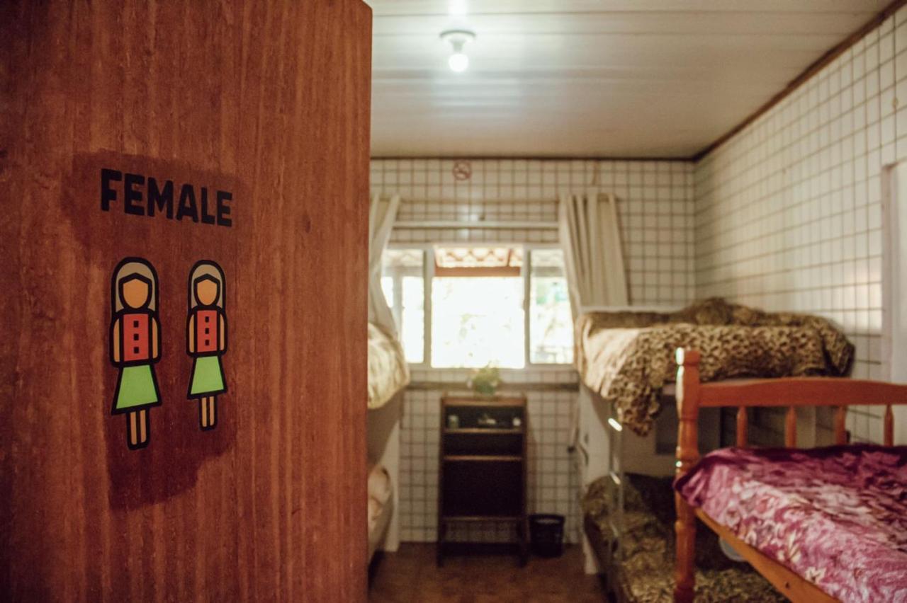 Hostel Barra Bar Balneário Camboriú Екстериор снимка