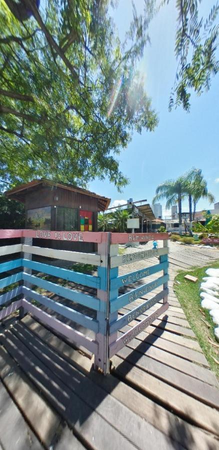 Hostel Barra Bar Balneário Camboriú Екстериор снимка